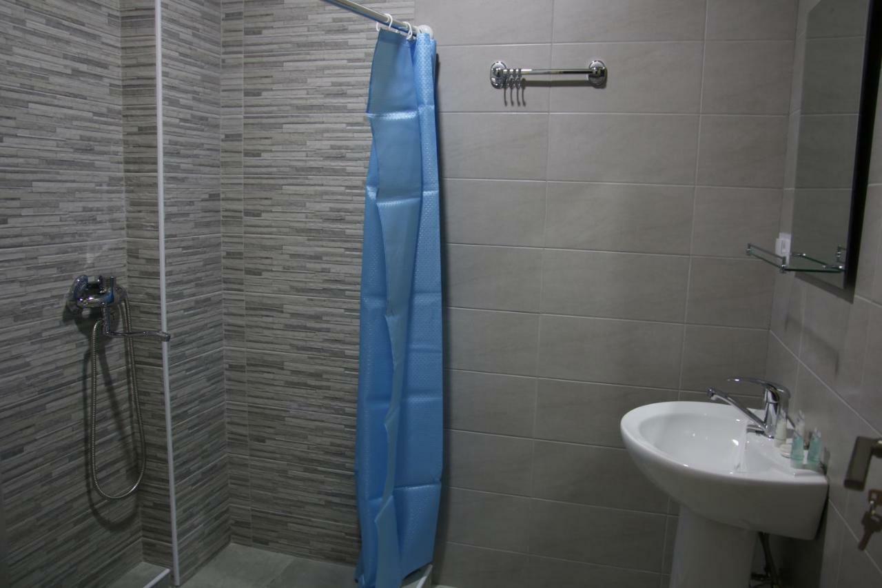 Hotel Complex Nabadi Omalo 外观 照片